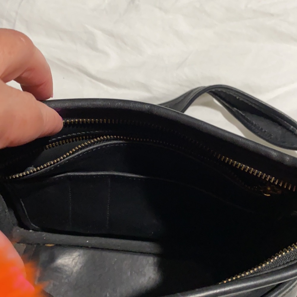 Handbag - Picture 4 of 6